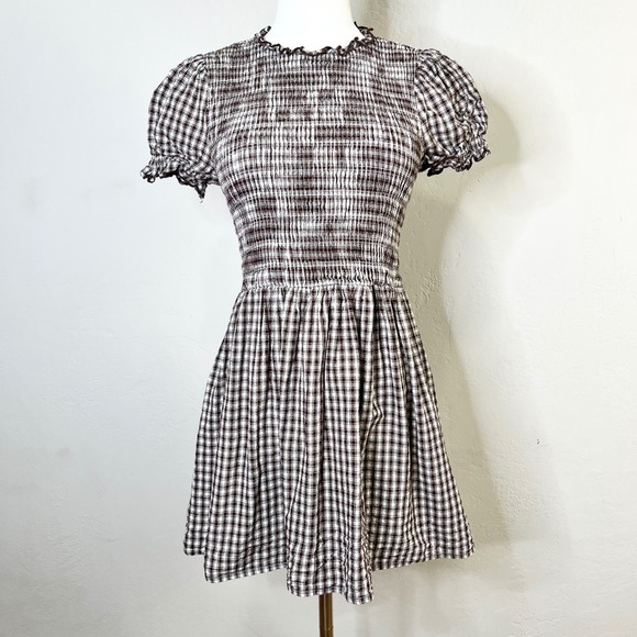 RIHOAS Dresses & Skirts - RIHOAS Brown Gingham Smocked Mini Dress Cotton Puff Sleeve Cottagecore Medium